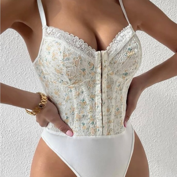 Lace Cami Bodysuit - Picture 2 of 2